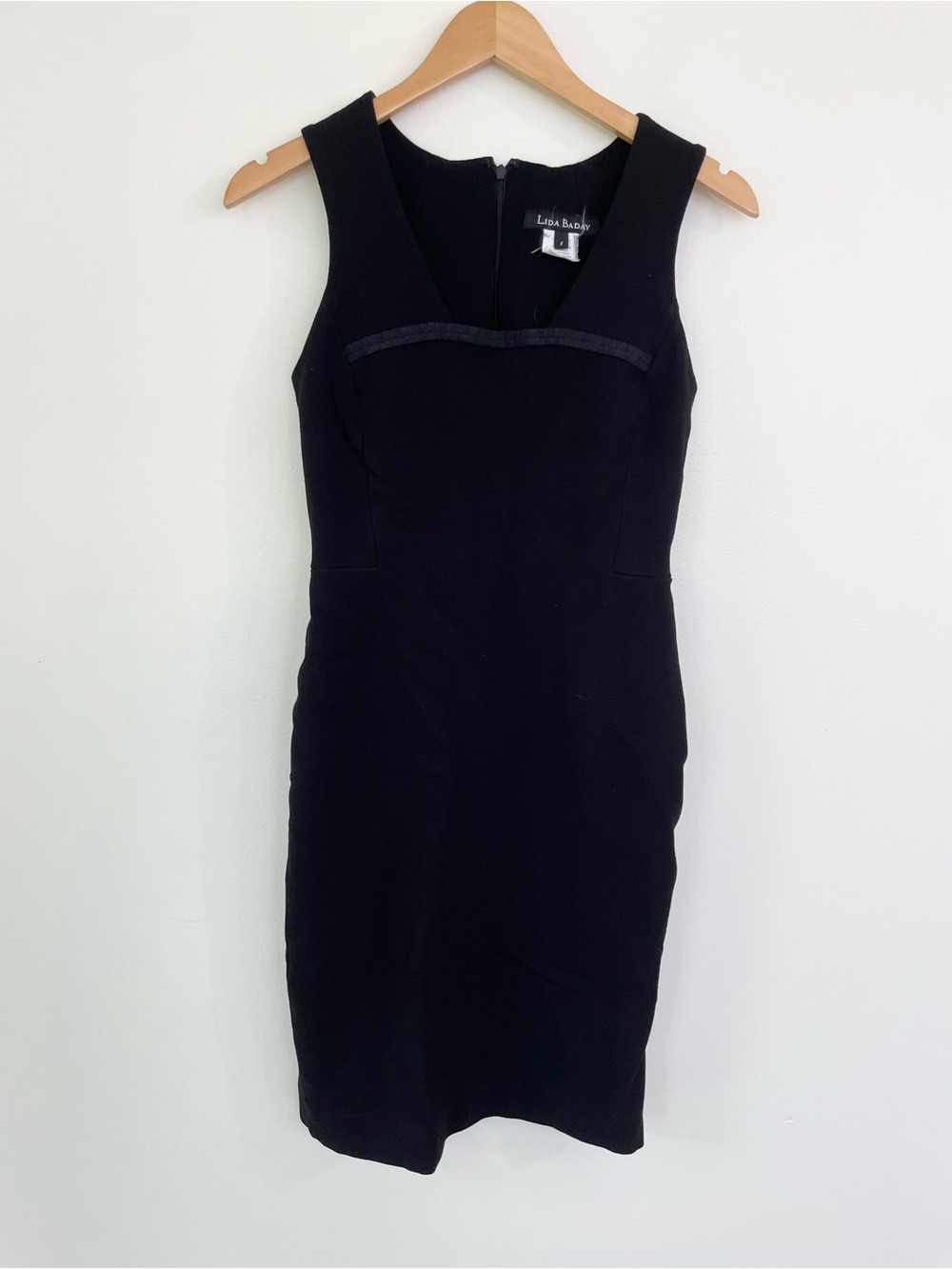 Lida Baday Sleeveless Sheath Black Classic Midi Dress size 8 Business Casual